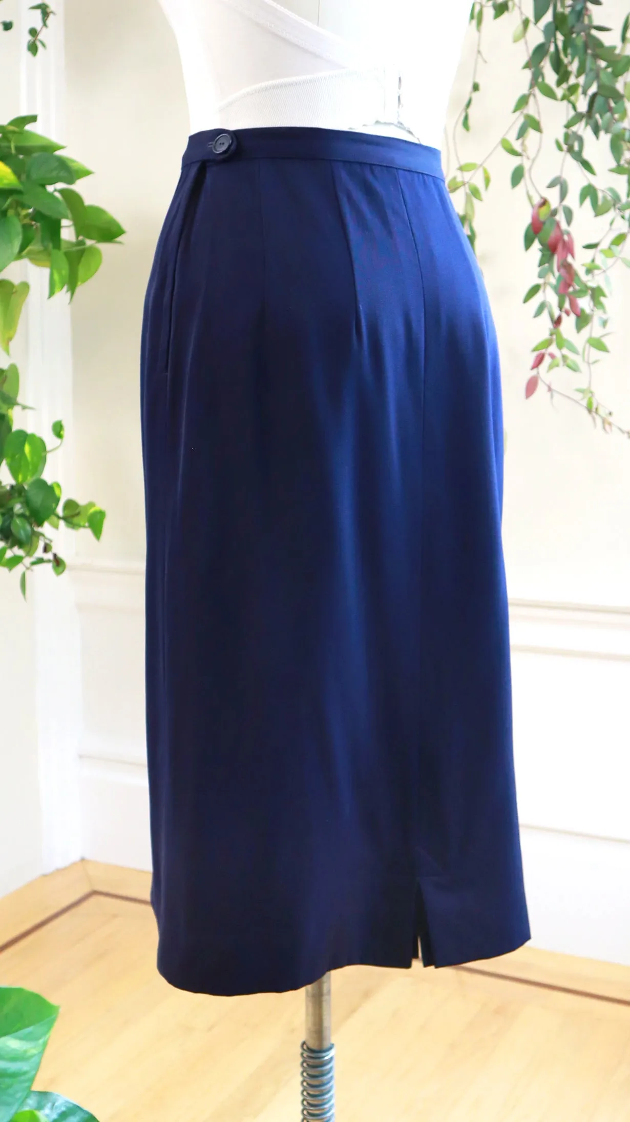1940s Navy Wool Skirt Suit | small