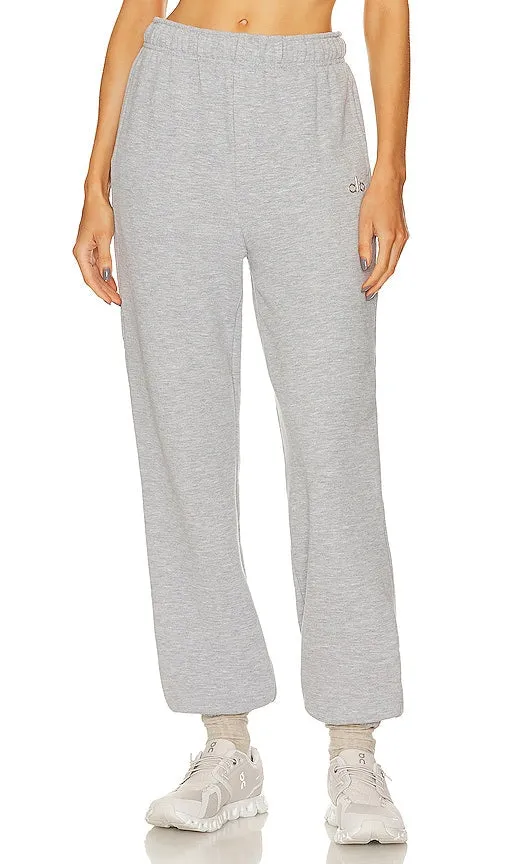 alo Accolade Sweatpant in Light Grey
