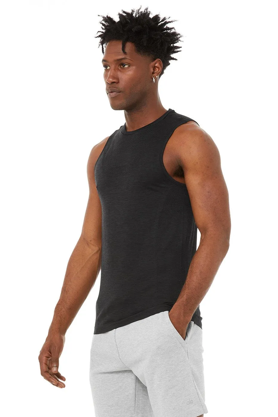 Amplify Seamless Muscle Tank - Black