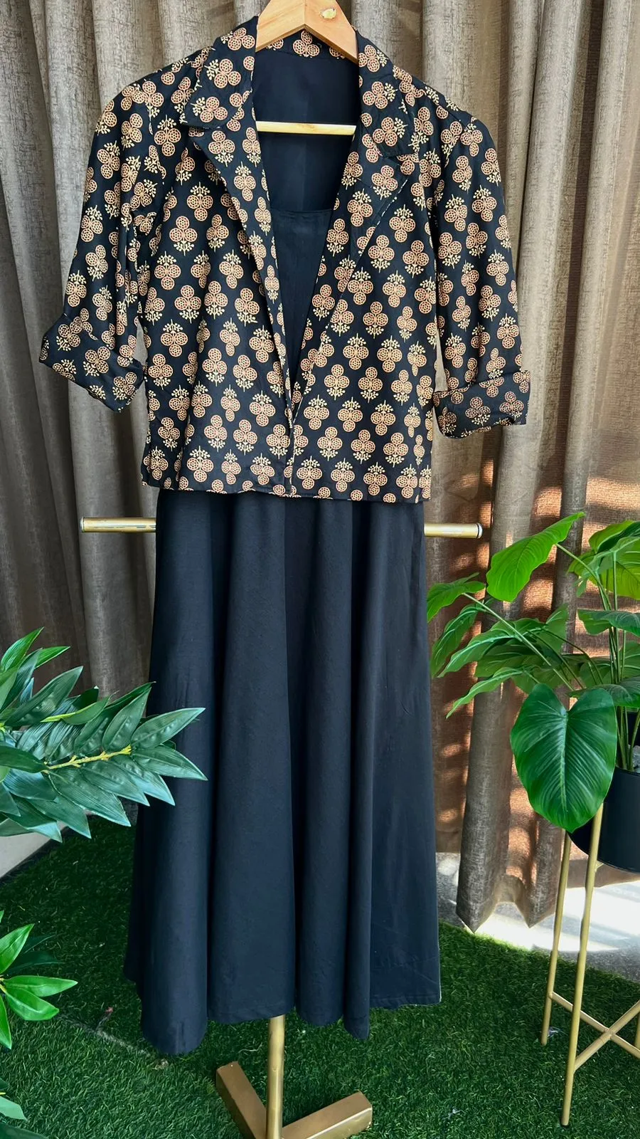 Black spaghetti top & blazer coord sets