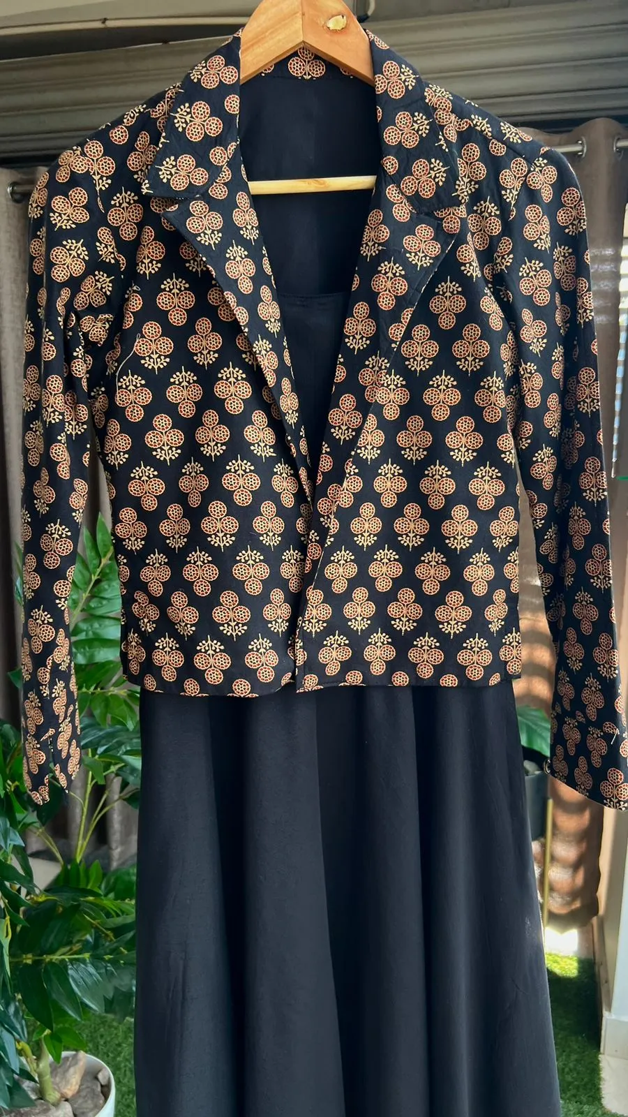 Black spaghetti top & blazer coord sets
