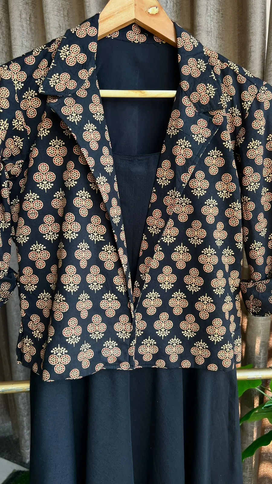 Black spaghetti top & blazer coord sets
