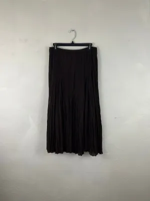 Brown lettuce maxi