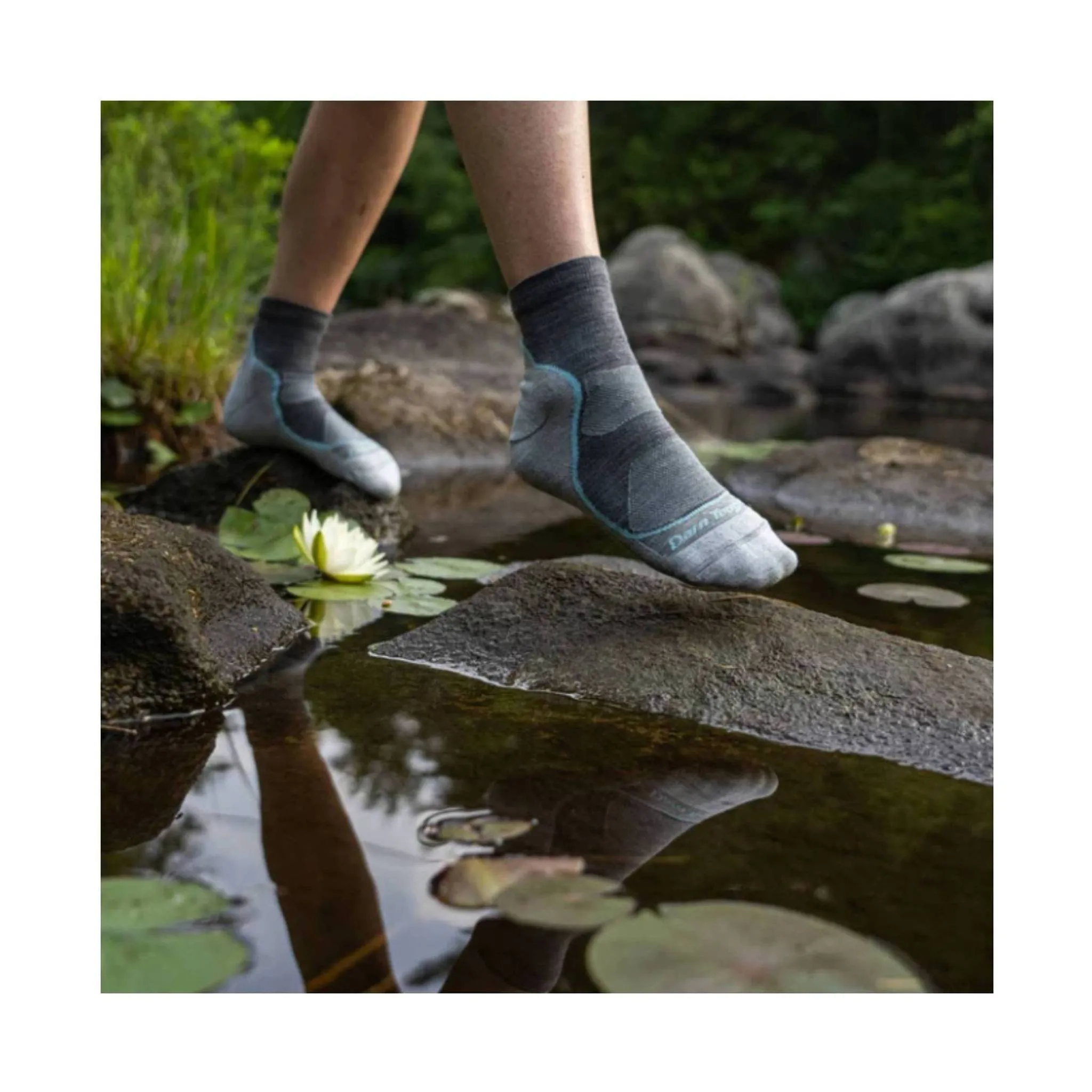 Darn Tough Vermont Women's Light Hiker Quarter Lightweight Hiking Sock - Slate