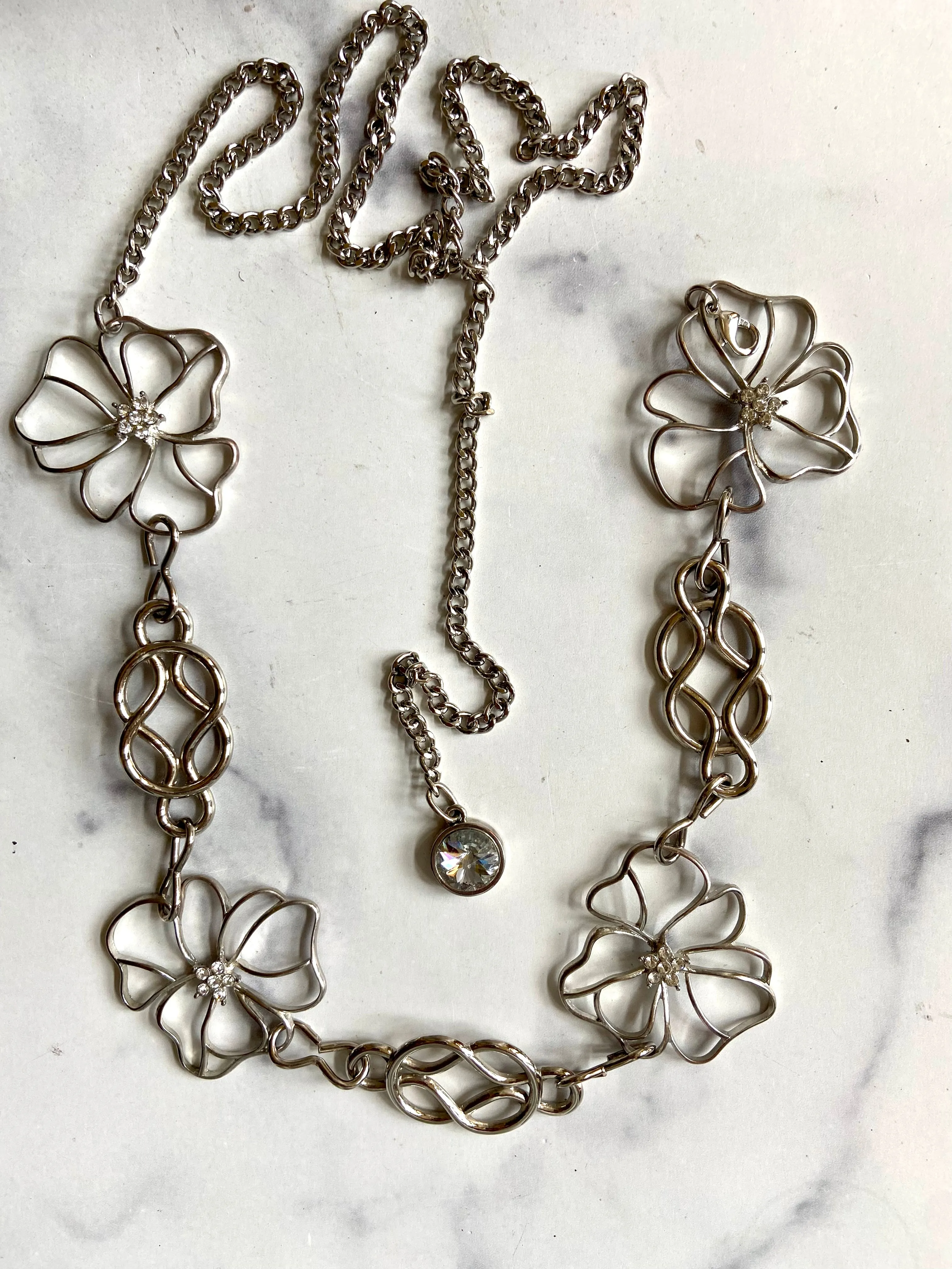 Flowers chain belt