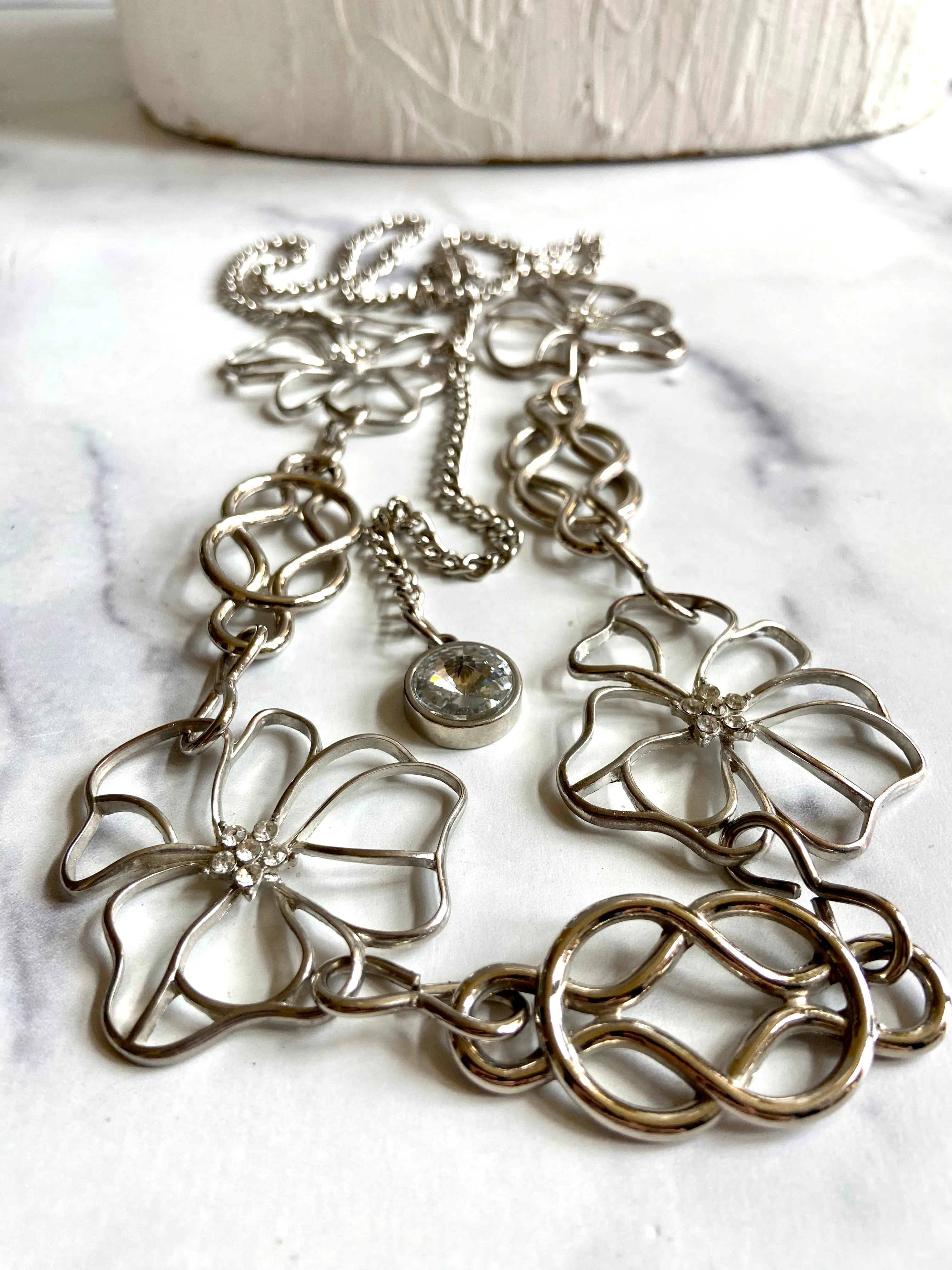 Flowers chain belt