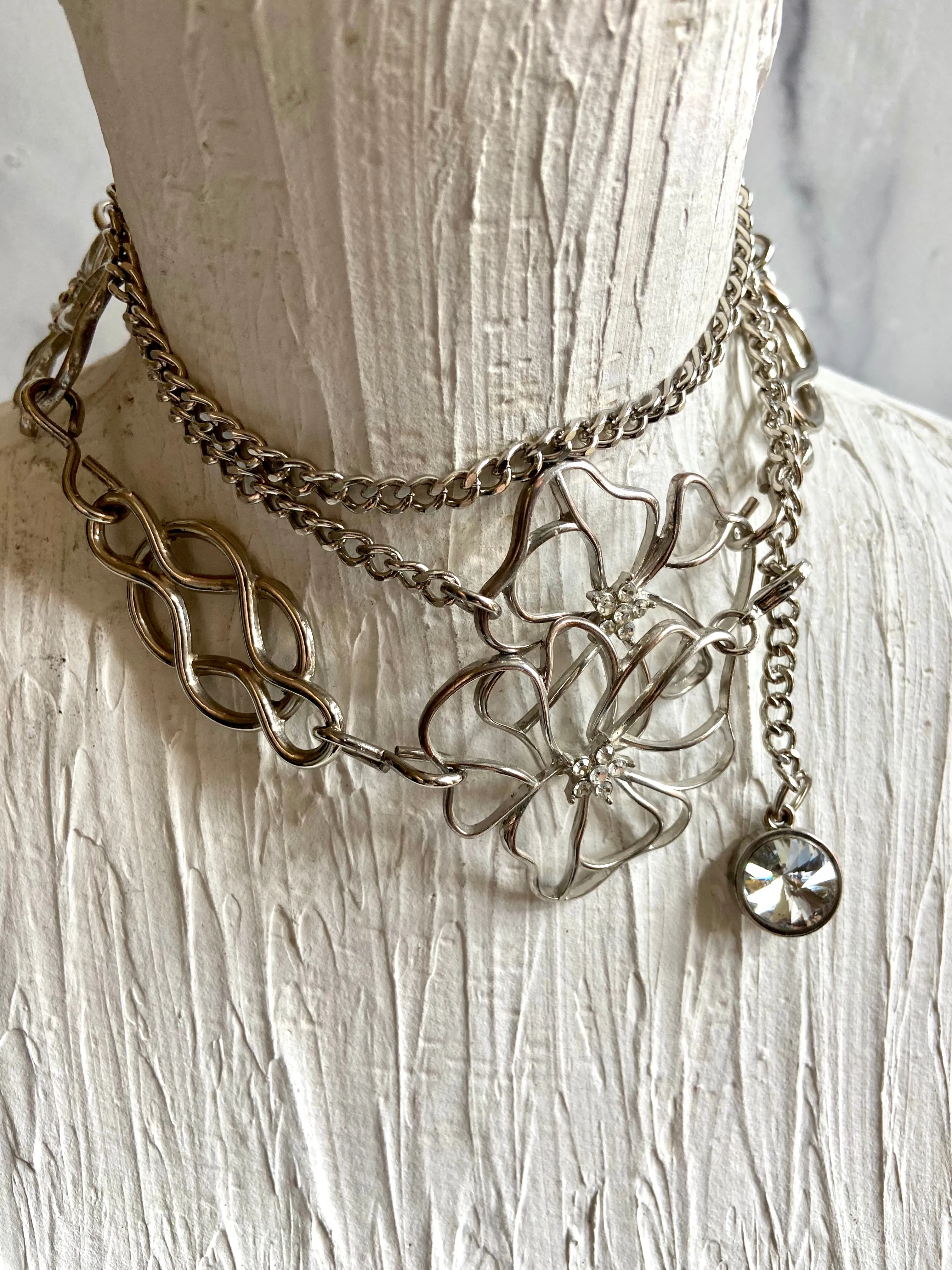 Flowers chain belt