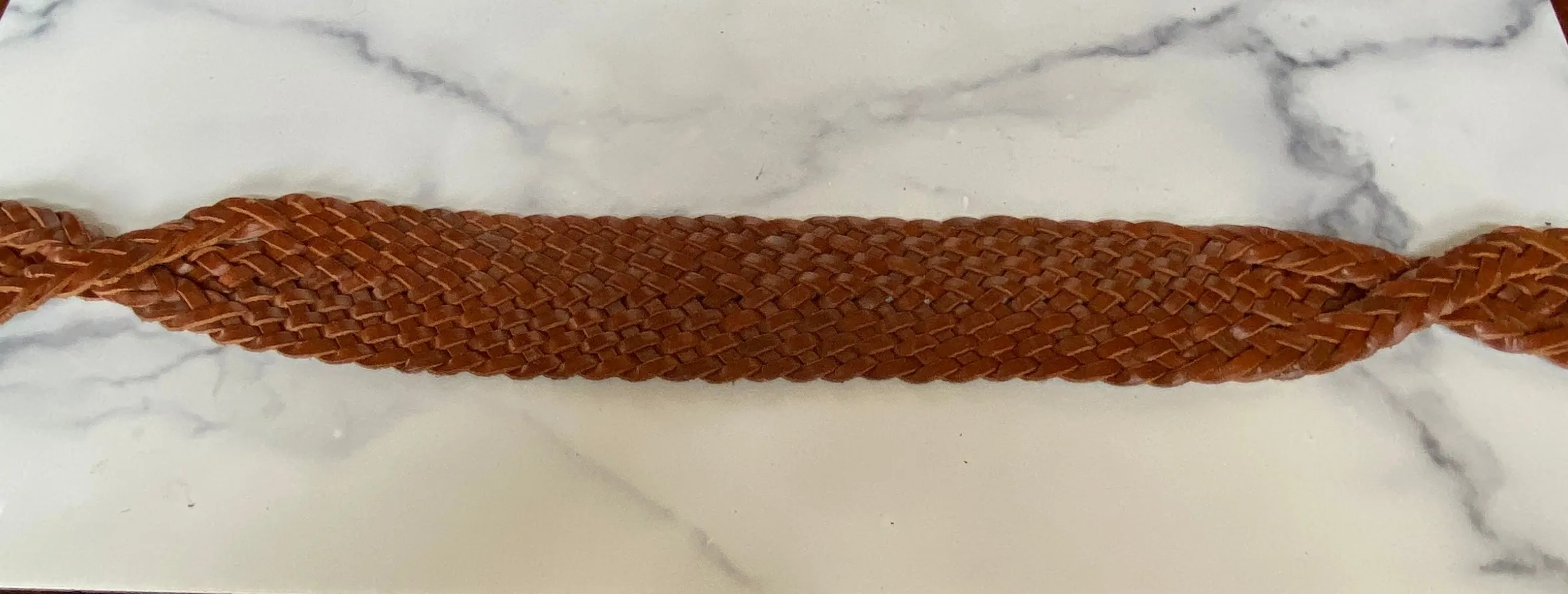 Gap brown braided leather belt