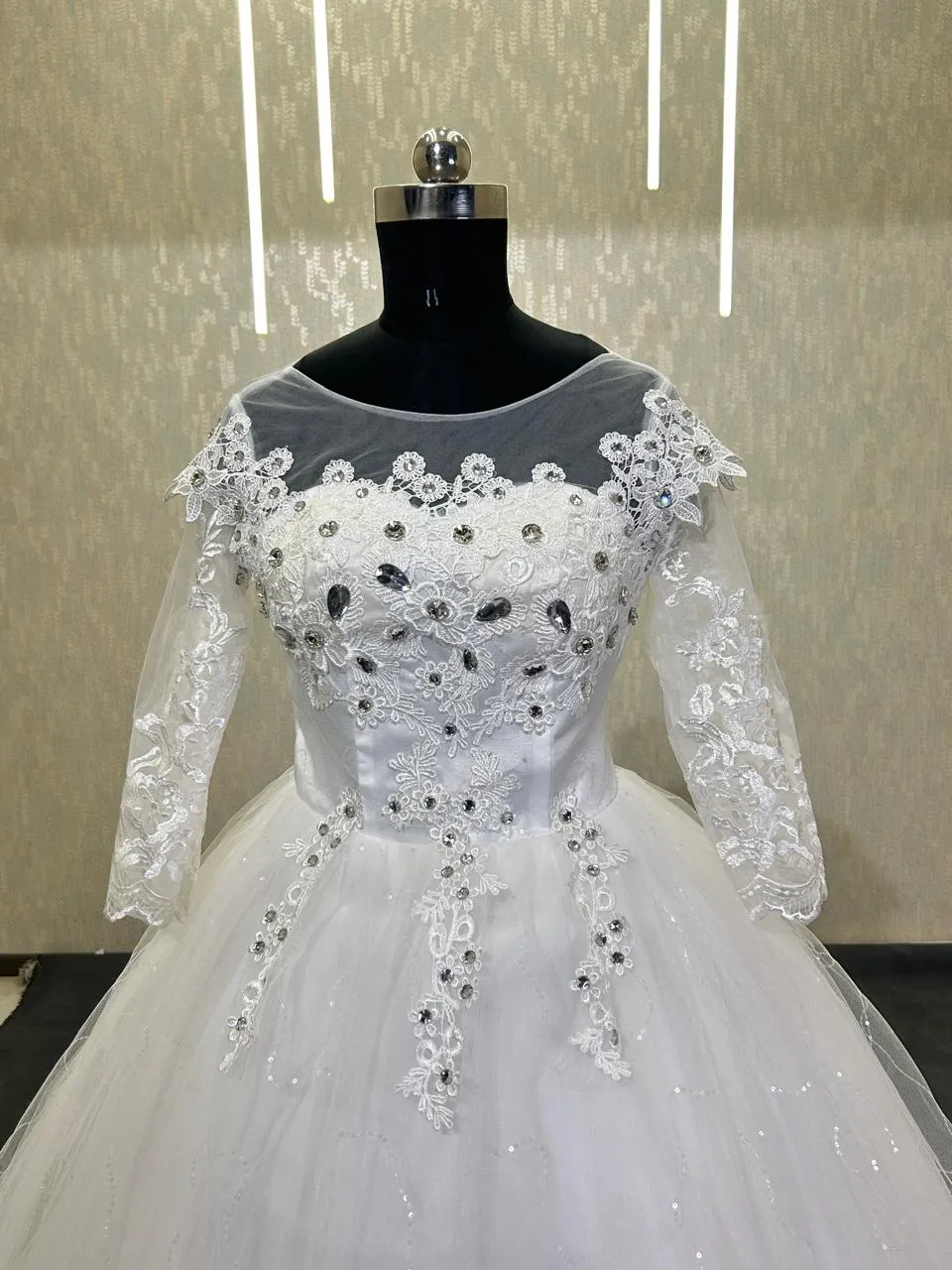 GownLink Stunning White Catholic Wedding Train Gown with Beaded Lace GLHMD16050083T