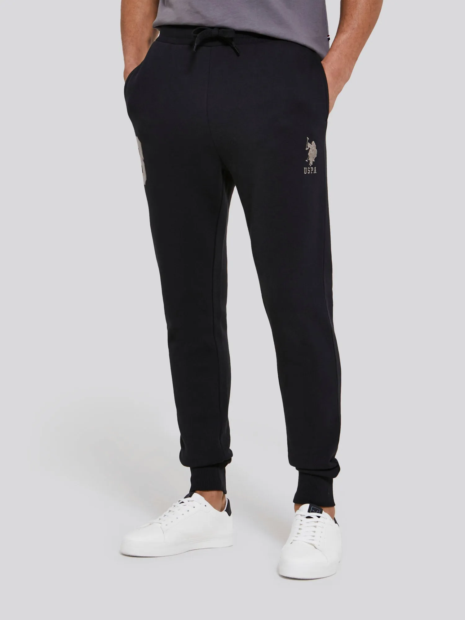Mens Player 3 Joggers in Black