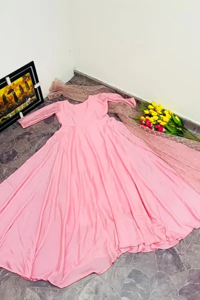 Simple gowns for indian wedding reception 2021