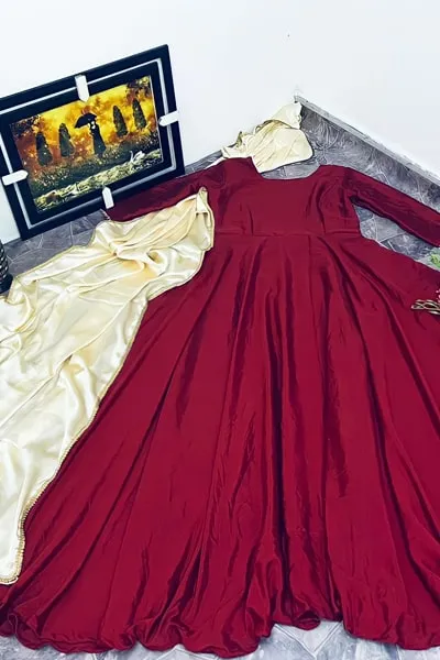 Simple gowns for indian wedding reception 2021