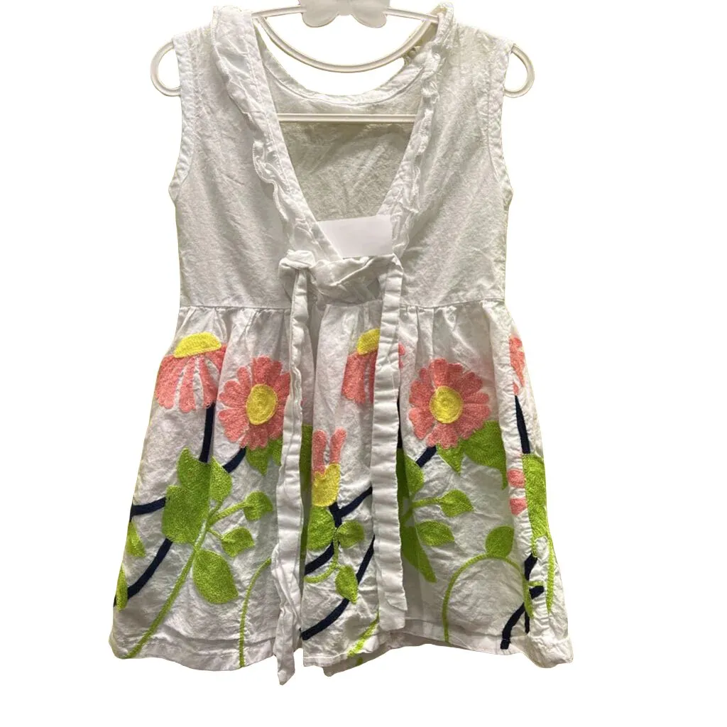 Sleeveless Dress / Embroidered Flowers