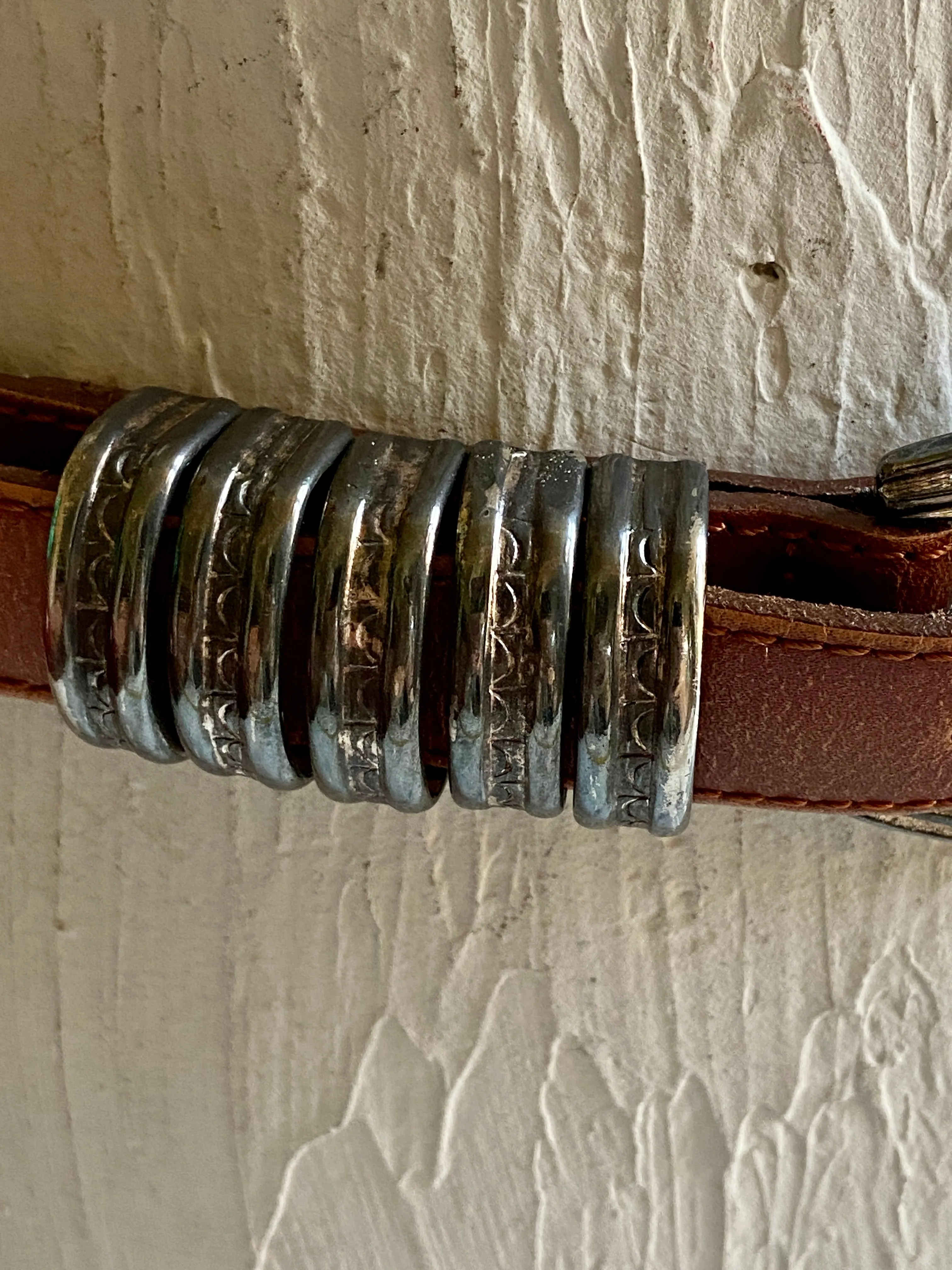 Vintage skinny express belt